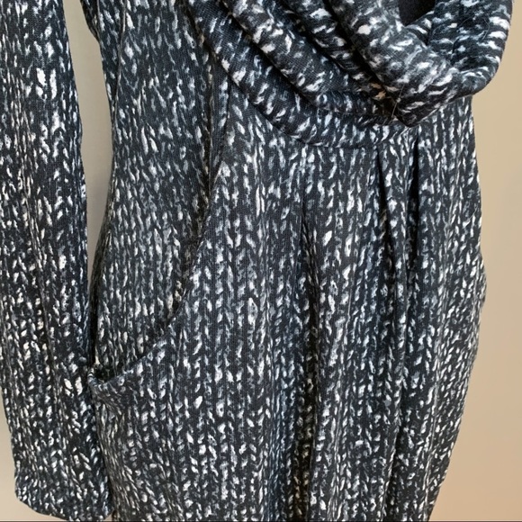 Papillon Cowl Neck Soft Dress, L. - Picture 3 of 9